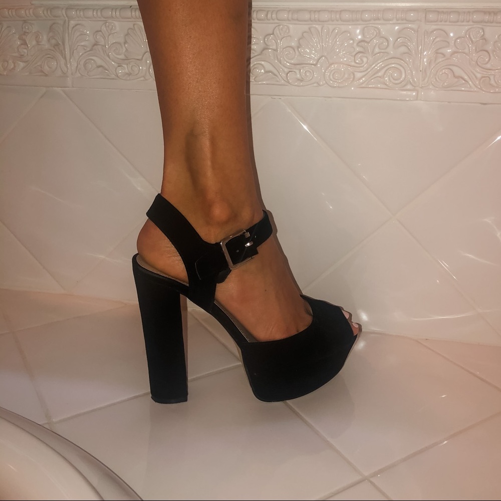 Steve Madden Suede Platform Block Heel*